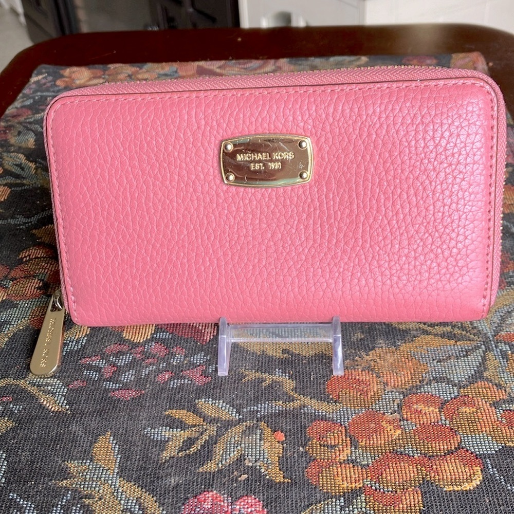 Michael Kors Pink Pebbled Leather Wallet